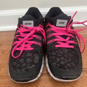 Nike Free 5.0 | Black Leopard Pink - Women's Athletic Shoes